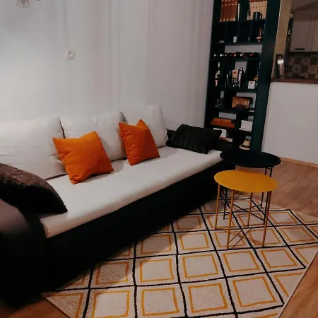 Apartman Mariana Apartment *